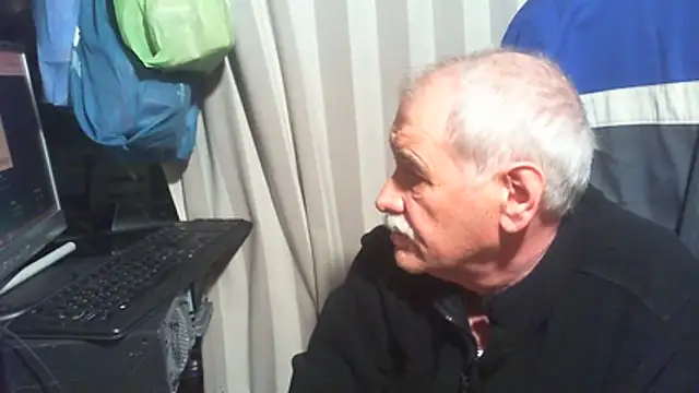 Snapshot of nonnomaturobisex chatting on April 22, 2026, 2:13 pm nonnomaturobisex online show from April 22, 2026, 2:13 pm