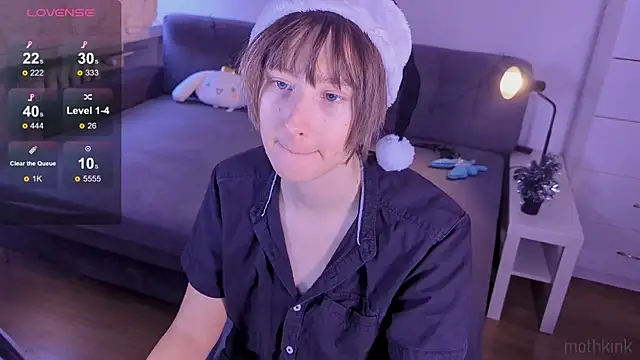 Snapshot of mothkink chatting on December 22, 2025, 1:11 pm mothkink online show from December 22, 2025, 1:11 pm