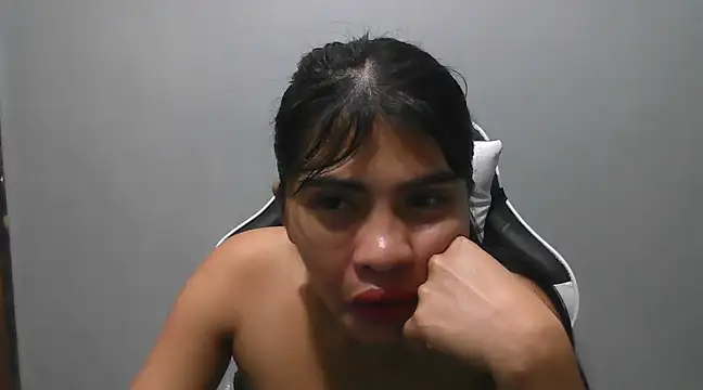 Snapshot of Miss_unknown chatting on February 18, 2025, 8:05 am Miss unknown online show from February 18, 2025, 8:05 am