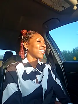 oliviaprettypussy online show from March 31, 2026, 12:07 pm