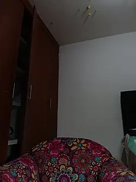 Van3orgasm4me online show from October 20, 2025, 9:04 pm