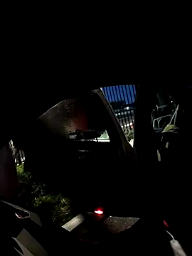 Roberts8inchcock online show from February 7, 2026, 2:14 pm