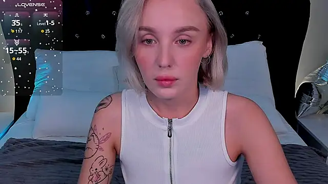 LianaFord online show from September 11, 2025, 12:32 am