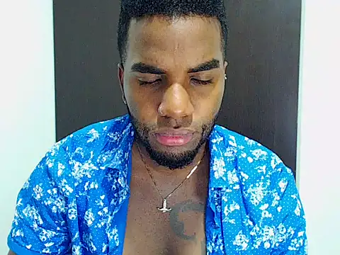 Snapshot of Rene_hotman chatting on September 22, 2025, 8:15 pm Rene hotman online show from September 22, 2025, 8:15 pm