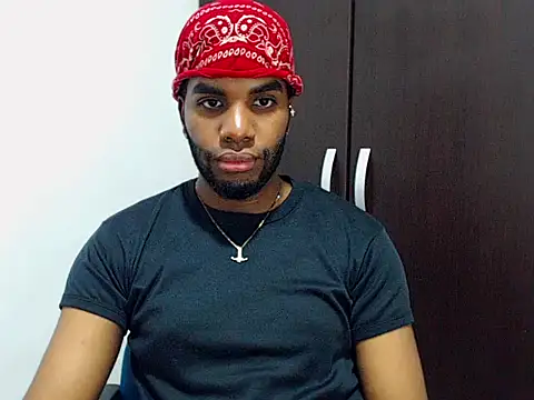 Snapshot of Rene_hotman chatting on November 17, 2025, 9:08 pm Rene hotman online show from November 17, 2025, 9:08 pm