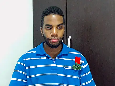 Snapshot of Rene_hotman chatting on October 2, 2025, 8:12 pm Rene hotman online show from October 2, 2025, 8:12 pm