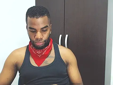 Snapshot of Rene_hotman chatting on March 17, 2025, 7:48 pm Rene hotman online show from March 17, 2025, 7:48 pm