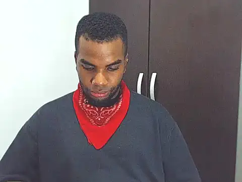 Snapshot of Rene_hotman chatting on March 22, 2025, 8:04 pm Rene hotman online show from March 22, 2025, 8:04 pm