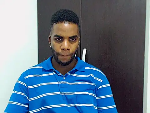 Snapshot of Rene_hotman chatting on October 18, 2025, 9:39 pm Rene hotman online show from October 18, 2025, 9:39 pm