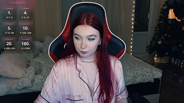 Snapshot of Cute_lina chatting on December 25, 2024, 1:20 am Cute lina online show from December 25, 2024, 1:20 am