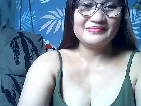 Snapshot of Amazing_Angel22 chatting on June 11, 2026, 9:28 am Amazing Angel22 online show from June 11, 2026, 9:28 am