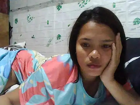 Snapshot of Silly_Girl21 chatting on December 5, 2025, 1:10 pm Silly Girl21 online show from December 5, 2025, 1:10 pm