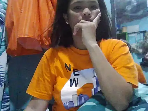 Snapshot of Silly_Girl21 chatting on February 9, 2026, 1:14 am Silly Girl21 online show from February 9, 2026, 1:14 am