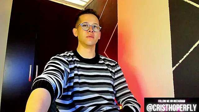 Snapshot of Cris_myster chatting on February 19, 2025, 12:22 pm Cris myster online show from February 19, 2025, 12:22 pm