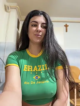 NathalieDream online show from April 13, 2026, 8:02 pm