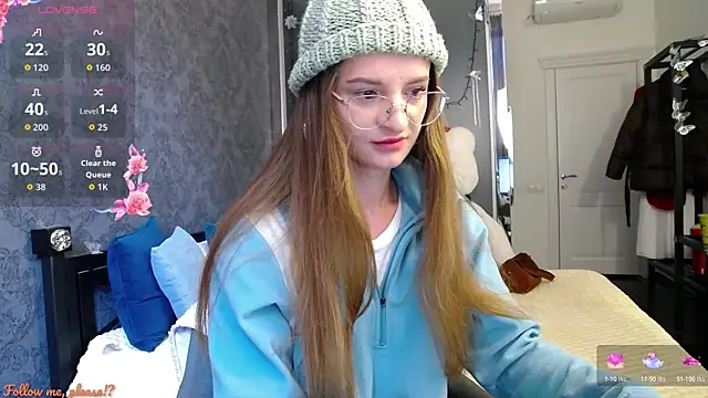 KateJonson online show from October 8, 2025, 6:59 am