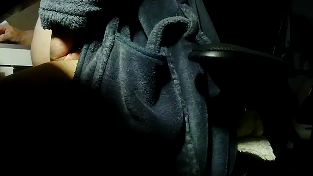 suedel65 online show from March 13, 2026, 3:11 am