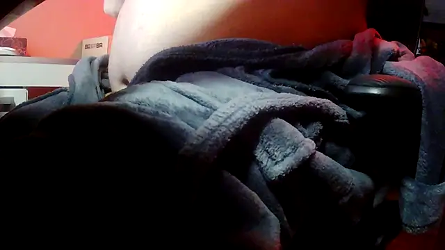 Snapshot of suedel65 chatting on February 20, 2026, 4:53 am suedel65 online show from February 20, 2026, 4:53 am