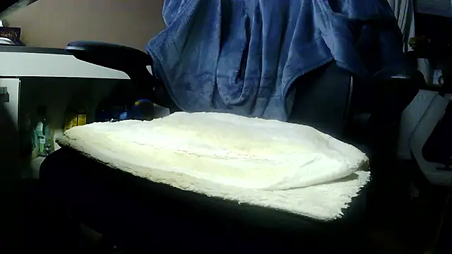 Snapshot of suedel65 chatting on February 1, 2026, 2:32 am suedel65 online show from February 1, 2026, 2:32 am