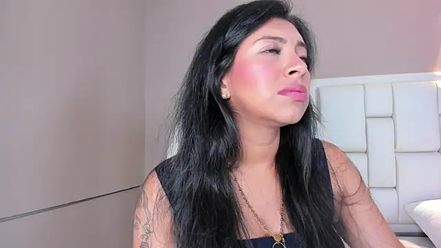 Snapshot of _BunnyNaugthy chatting on October 6, 2025, 12:39 pm BunnyNaugthy online show from October 6, 2025, 12:39 pm