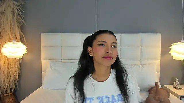  BunnyNaugthy online show from March 8, 2026, 12:41 pm