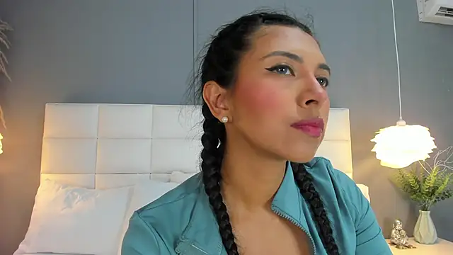 Snapshot of _BunnyNaugthy chatting on February 12, 2026, 5:13 pm BunnyNaugthy online show from February 12, 2026, 5:13 pm