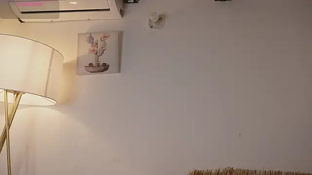 Snapshot of bunnycuteshy chatting on May 12, 2026, 12:55 pm bunnycuteshy online show from May 12, 2026, 12:55 pm