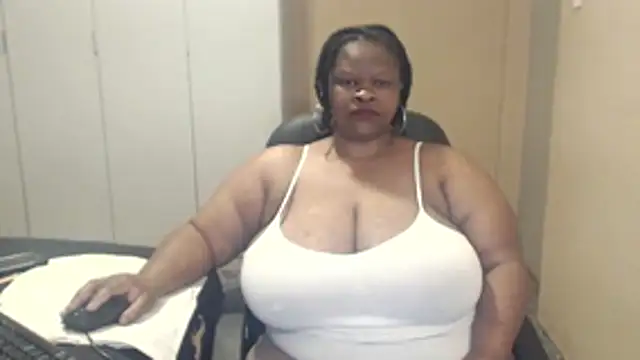 sweetnoziexx online show from October 27, 2025, 5:52 am