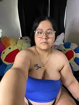 Snapshot of MsConejitaa chatting on July 17, 2026, 4:48 pm MsConejitaa online show from July 17, 2026, 4:48 pm
