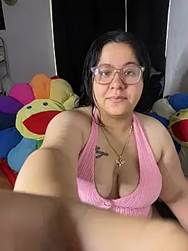 Snapshot of MsConejitaa chatting on June 25, 2026, 3:17 pm MsConejitaa online show from June 25, 2026, 3:17 pm