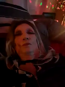 Vonniecd online show from February 14, 2025, 6:45 am