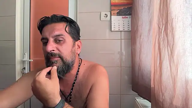 Snapshot of TigerOne19 chatting on July 1, 2026, 6:36 am TigerOne19 online show from July 1, 2026, 6:36 am