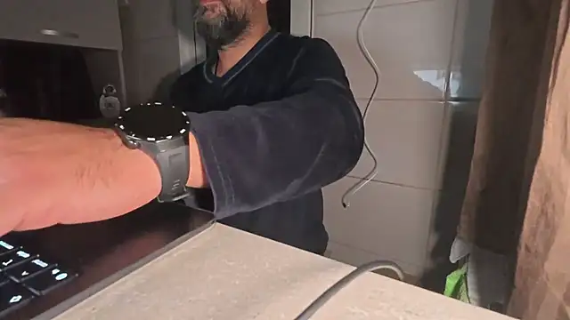 TigerOne19 online show from November 12, 2025, 10:35 pm