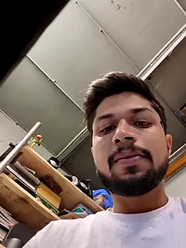  IRRESISTIBLE  online show from November 20, 2025, 10:16 am