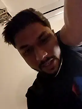  IRRESISTIBLE  online show from November 11, 2025, 2:34 pm