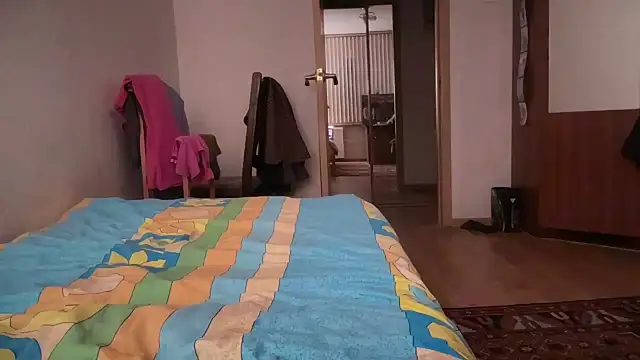 Lamonteik online show from December 18, 2025, 6:34 pm