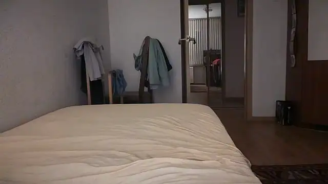 Snapshot of Lamonteik chatting on November 25, 2025, 5:24 pm Lamonteik online show from November 25, 2025, 5:24 pm