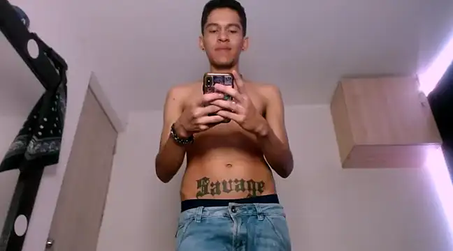 Snapshot of Samuel_Suarez chatting on March 6, 2025, 6:08 am Samuel Suarez online show from March 6, 2025, 6:08 am