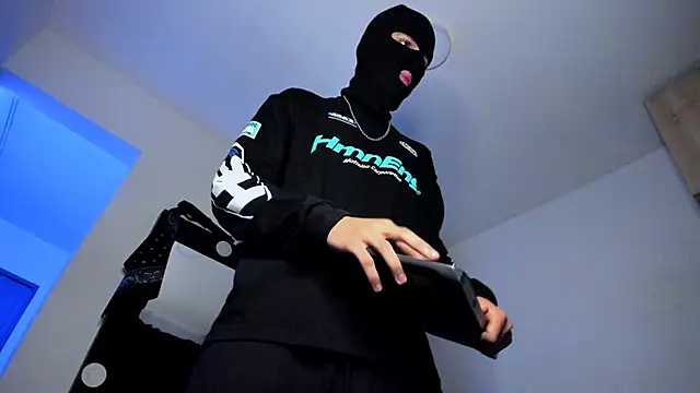 Samuel Suarez online show from November 14, 2025, 2:48 am