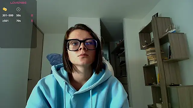 Arya starrk online show from October 14, 2025, 1:56 pm