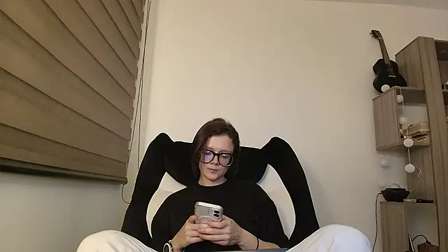 Snapshot of Arya_starrk chatting on January 16, 2026, 1:09 am Arya starrk online show from January 16, 2026, 1:09 am