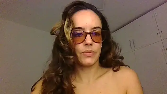 Snapshot of melaniepatterson chatting on September 12, 2025, 2:55 am melaniepatterson online show from September 12, 2025, 2:55 am