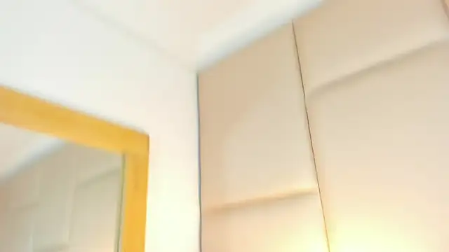 AntoniaRoss  online show from January 14, 2026, 12:09 pm