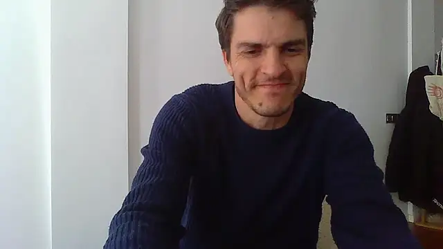 Snapshot of HeteroOli chatting on November 27, 2025, 11:32 am HeteroOli online show from November 27, 2025, 11:32 am