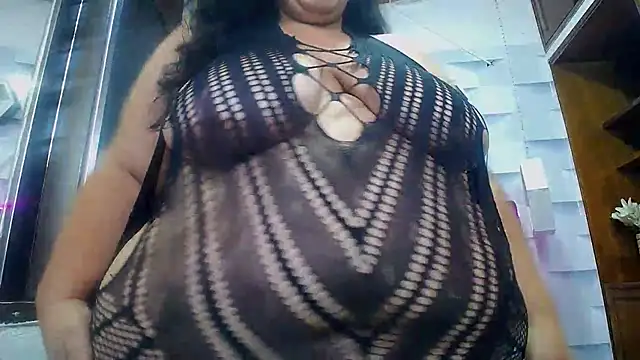 Snapshot of TistMature chatting on March 7, 2025, 4:11 pm TistMature online show from March 7, 2025, 4:11 pm