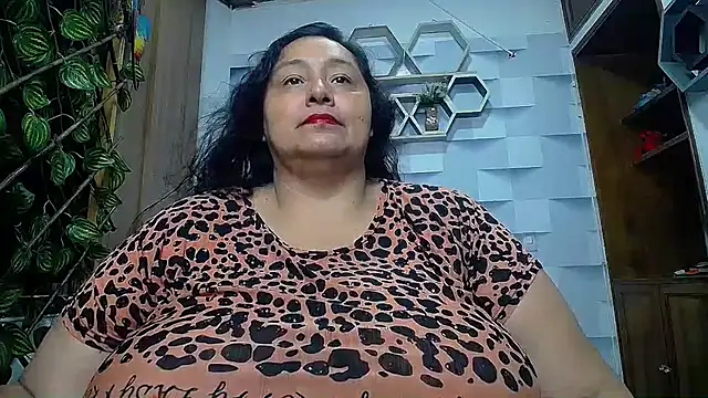 Snapshot of TistMature chatting on October 2, 2025, 1:03 pm TistMature online show from October 2, 2025, 1:03 pm
