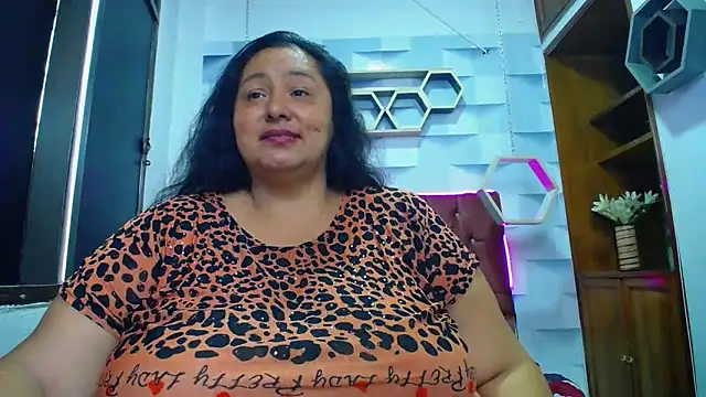 Snapshot of TistMature chatting on March 19, 2025, 4:24 pm TistMature online show from March 19, 2025, 4:24 pm