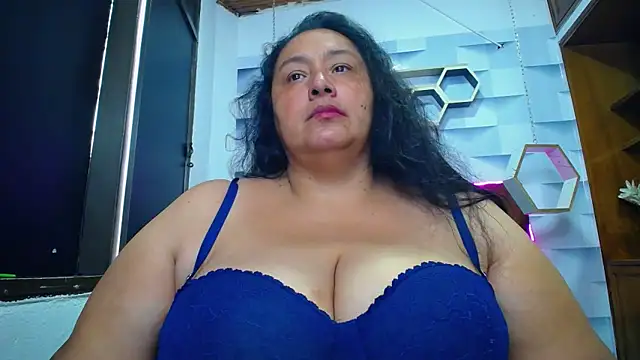 Snapshot of TistMature chatting on March 18, 2025, 4:28 pm TistMature online show from March 18, 2025, 4:28 pm