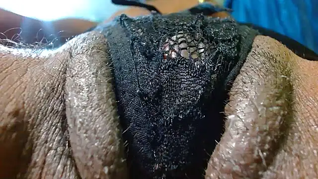 Snapshot of bethanywilson_23 chatting on November 28, 2025, 1:44 pm bethanywilson 23 online show from November 28, 2025, 1:44 pm