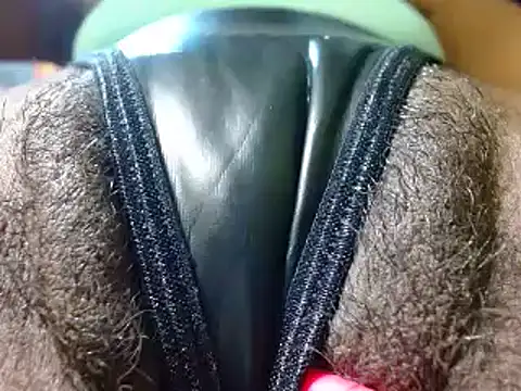 Snapshot of bethanywilson_23 chatting on March 12, 2025, 1:30 pm bethanywilson 23 online show from March 12, 2025, 1:30 pm